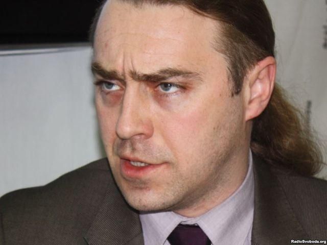 Свободівець запропонував ввести візовий режим із Росією Свободівець запропонував ввести візовий режим із Росією