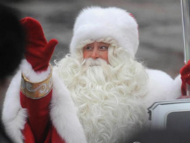 Дед Мороз также побежит с олимпийским факелом Дед Мороз также побежит с олимпийским факелом