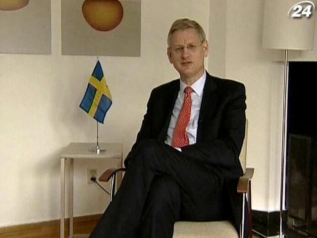 Сікорський та Більдт їдуть в Україну Сікорський та Більдт їдуть в Україну