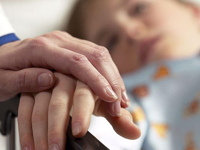 Из-за отравления в Перми 100 детей до сих пор в больнице, 2 - в реанимации