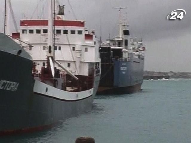 Задержанный в Индии украинский моряк хотел покончить с собой Задержанный в Индии украинский моряк хотел покончить с собой