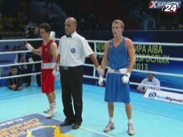 Український боксер Микола Буценко пробився до півфіналу Чемпіонату світу