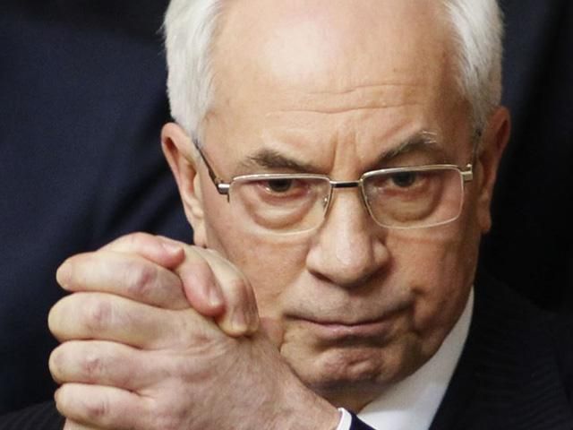 Україні треба нарощувати товарообіг з Росією, - Азаров Україні треба нарощувати товарообіг з Росією, - Азаров