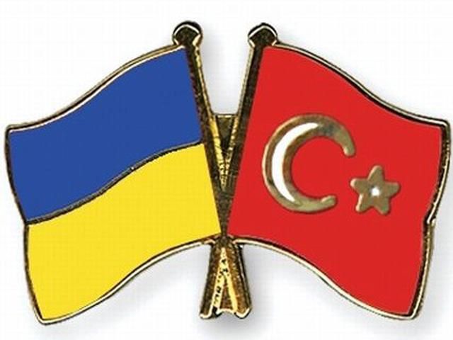 Зона вільної торгівлі з Туреччиною дуже важлива для України, - Азаров