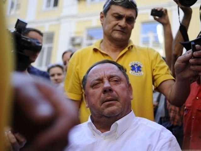 За необхідності Мельник сам вийде на зв'язок, – адвокат За необхідності Мельник сам вийде на зв'язок, – адвокат