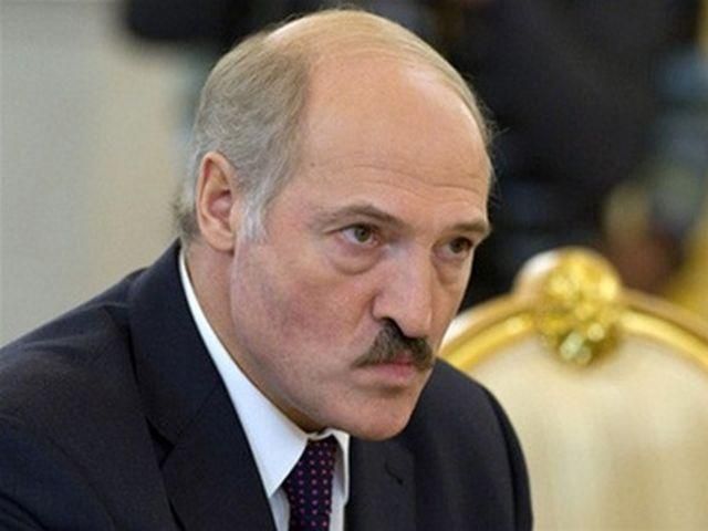 Лукашенко зовет Грузию в СНГ
