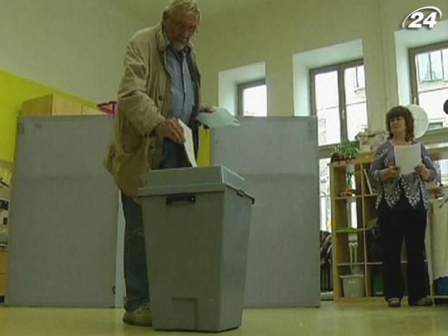 У Чехії перемагають соціал-демократи та комуністи, - опитування У Чехії перемагають соціал-демократи та комуністи, - опитування