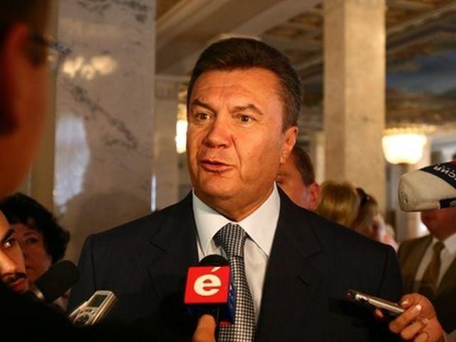 Янукович опинився у центрі плагіат-скандалу