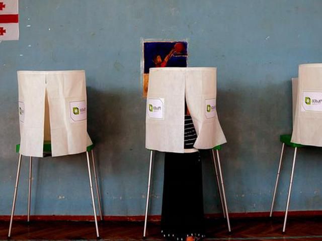 Майже 40% виборців у Грузії проголосували на виборах президента Майже 40% виборців у Грузії проголосували на виборах президента