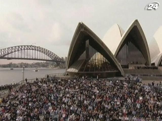 Сиднейскому Оперному - 40 лет Сиднейскому Оперному - 40 лет