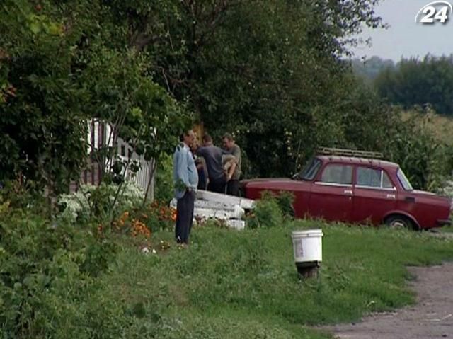 Две трети украинских селян не хотят работать на агропредприятиях Две трети украинских селян не хотят работать на агропредприятиях