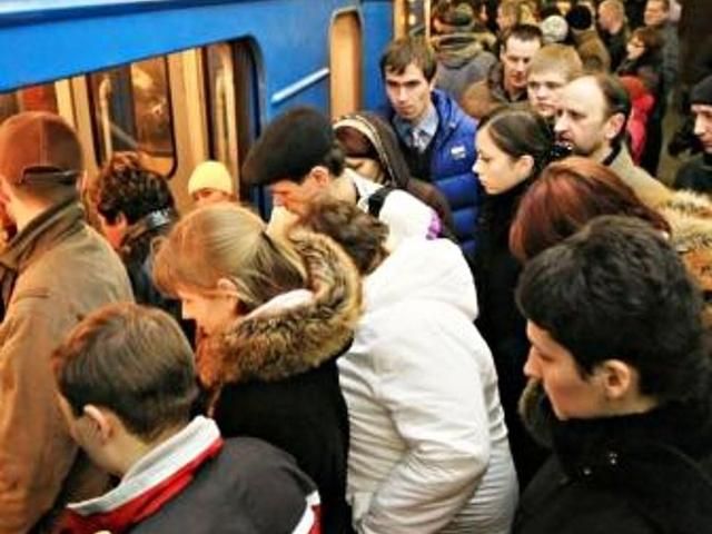 9 нардепів щодня безкоштовно їздять у столичному метро