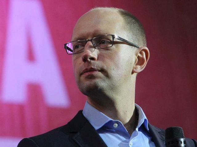 Яценюк усуває своїх конкурентів з опозиції, – регіонал Яценюк усуває своїх конкурентів з опозиції, – регіонал