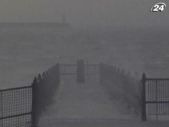 "Святой Иуда" оставил без электричества 7 тысяч россиян "Святой Иуда" оставил без электричества 7 тысяч россиян