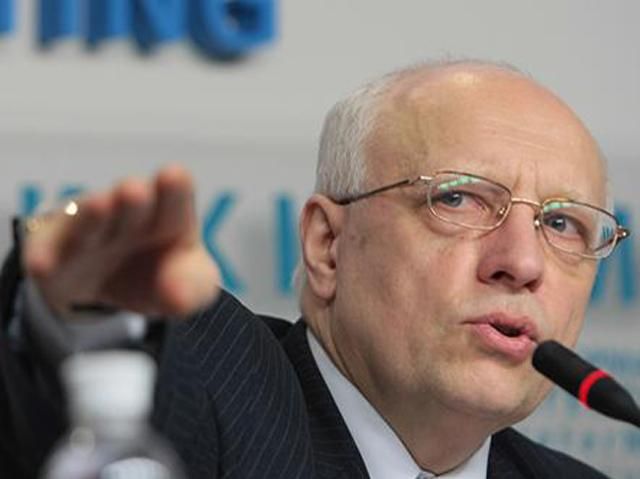 Большинство оппозиционеров - дилетанты, - эксперт Большинство оппозиционеров - дилетанты, - эксперт