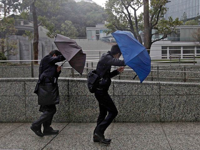 На Европу надвигается новый сокрушительный ураган На Европу надвигается новый сокрушительный ураган