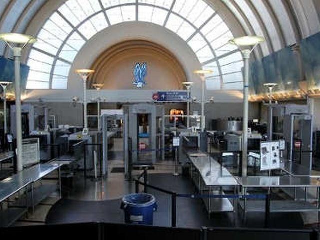 Стрілянина в аеропорту Лос-Анджелеса: Затримали підозрюваного у вбивстві