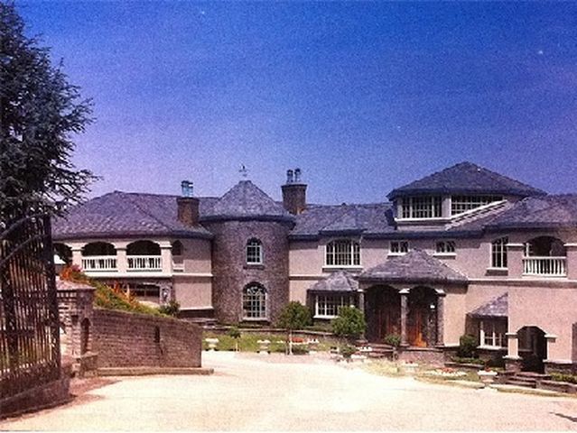 Палац Лазаренка у Каліфорнії конфіскували (Фото) Палац Лазаренка у Каліфорнії конфіскували (Фото)