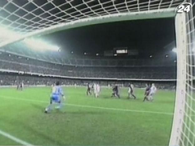 Знаменательный день киевского "Динамо" - победа над "Барселоной" Знаменательный день киевского "Динамо" - победа над "Барселоной"