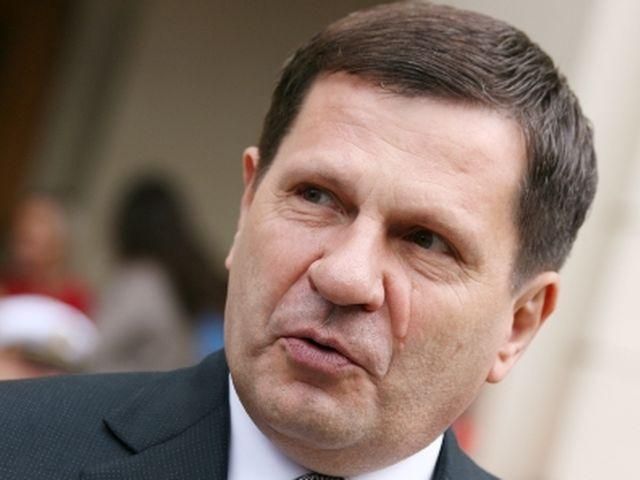 Костусев отказался от участия в сессии горсовета и покинул страну Костусев отказался от участия в сессии горсовета и покинул страну