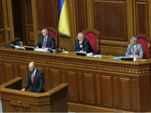 У Києві захопили підприємство родини Луценків, - Яценюк У Києві захопили підприємство родини Луценків, - Яценюк