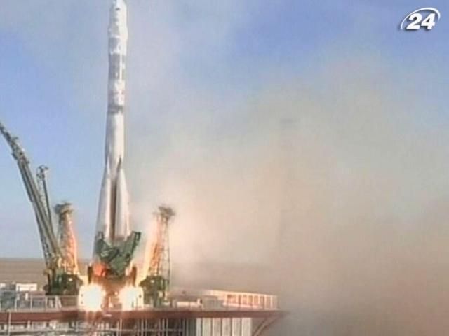 Олимпийский факел полетел в космос Олимпийский факел полетел в космос