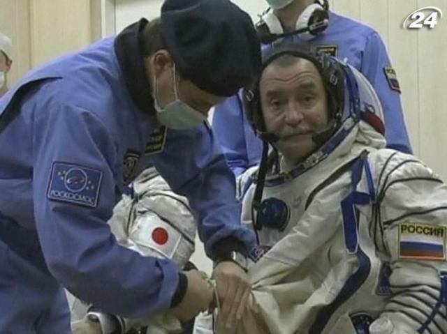 Зажигать факел в Космосе не будут Зажигать факел в Космосе не будут