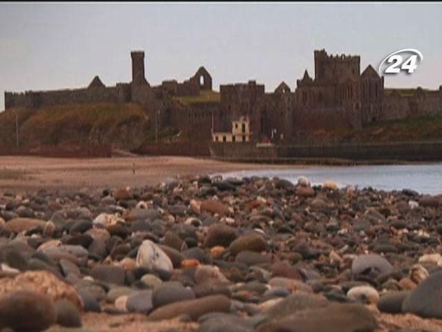 Подорож у містичну Трансильванію та на чарівний острів Мен Подорож у містичну Трансильванію та на чарівний острів Мен