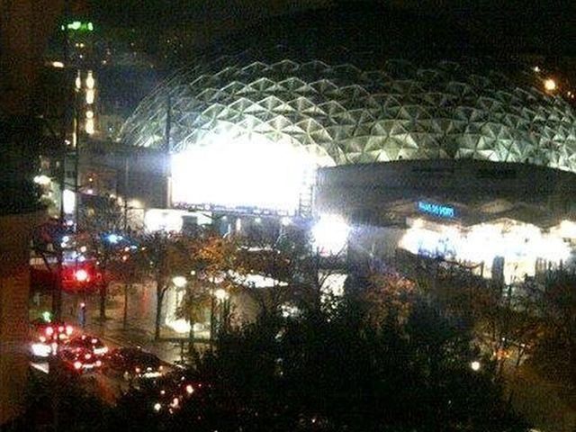 Вибух у Парижі: є поранені (Фото) Вибух у Парижі: є поранені (Фото)