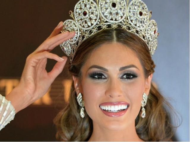 У Росії обрали "Міс Всесвіт-2013" У Росії обрали "Міс Всесвіт-2013"