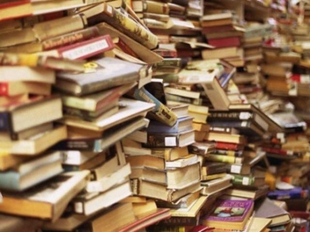 Для библиотек заказали неизвестные книги почти на 11 миллионов гривен