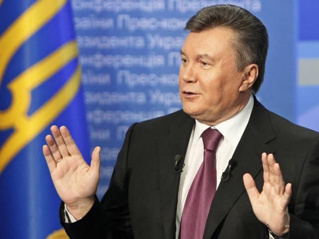 Яценюк предлагает объявить Януковичу импичмент