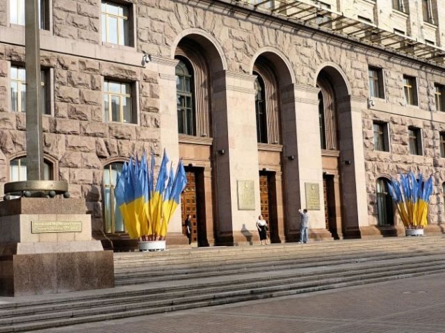 Вибори мера Києва запропонували провести 9 лютого Вибори мера Києва запропонували провести 9 лютого