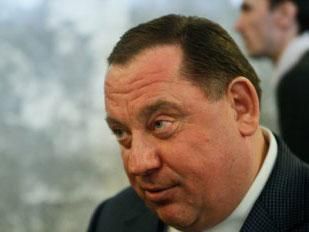 Браслет не шел Мельнику к шортам, поэтому его одели на руку, - свидетель Браслет не шел Мельнику к шортам, поэтому его одели на руку, - свидетель