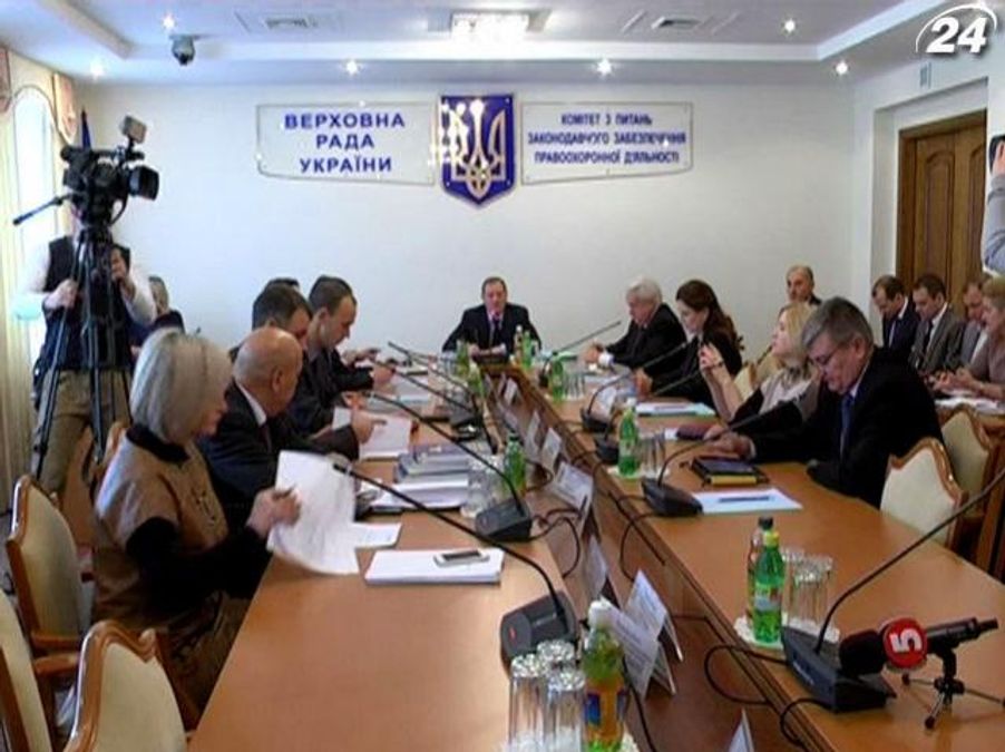 Питання лікування в'язнів за кордоном залишається відкритим Питання лікування в'язнів за кордоном залишається відкритим