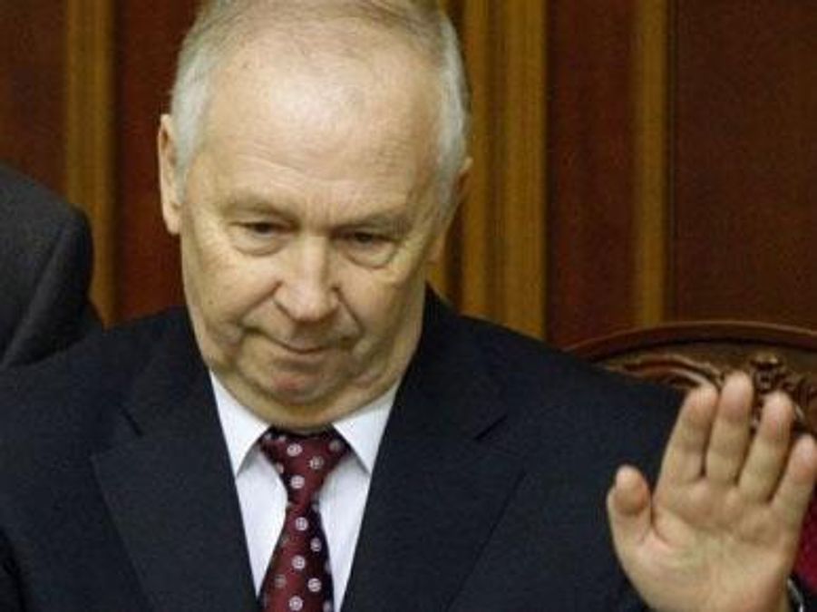 Рибак під крики “Ганьба!” закрив позачергове засідання Ради Рибак під крики “Ганьба!” закрив позачергове засідання Ради