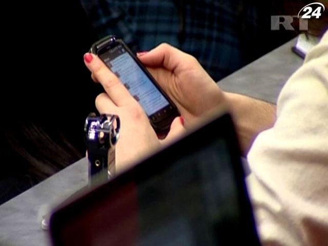 Авіапасажири у Європі зможуть використовувати техніку під час польоту Авіапасажири у Європі зможуть використовувати техніку під час польоту