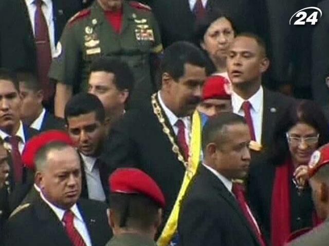 Парламент Венесуели хоче надати президенту спецповноважень Парламент Венесуели хоче надати президенту спецповноважень