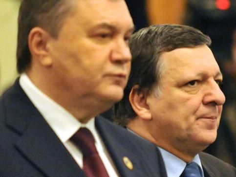 Янукович поговорив із Президентом Єврокомісії