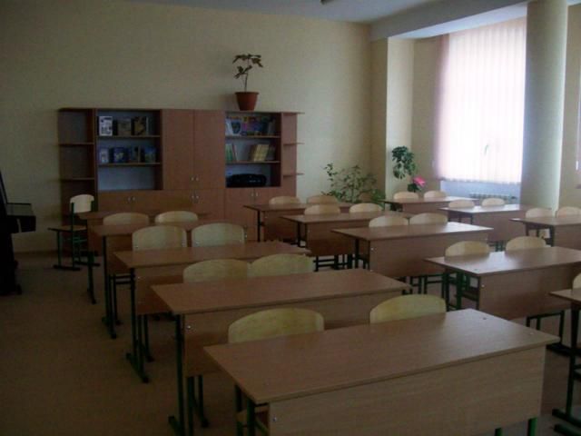 Канікули на Закарпатті перенесли незаконно, - прокуратура Канікули на Закарпатті перенесли незаконно, - прокуратура