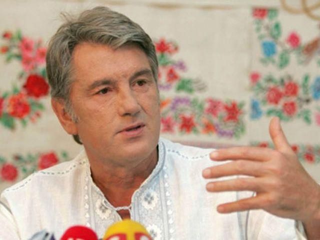 Все всередині перевертається, коли я чую погане про Україну, — Ющенко Все всередині перевертається, коли я чую погане про Україну, — Ющенко