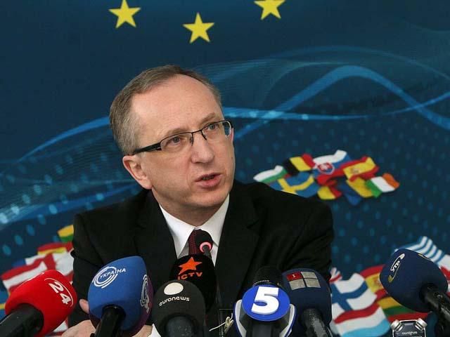 ЄС не хоче "купити" Україну, а хоче допомогти їй стати кращою країною, - Томбінський ЄС не хоче "купити" Україну, а хоче допомогти їй стати кращою країною, - Томбінський