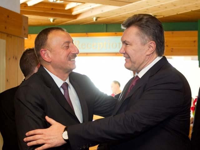 Янукович проведет встречу тет-а-тет с президентом Азербайджана