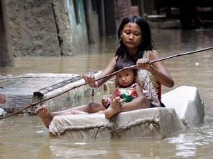 Наводнение во Вьетнаме унесло 28 жизней