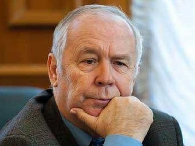 Не вижу необходимости приглашать Януковича в Раду, - Рыбак