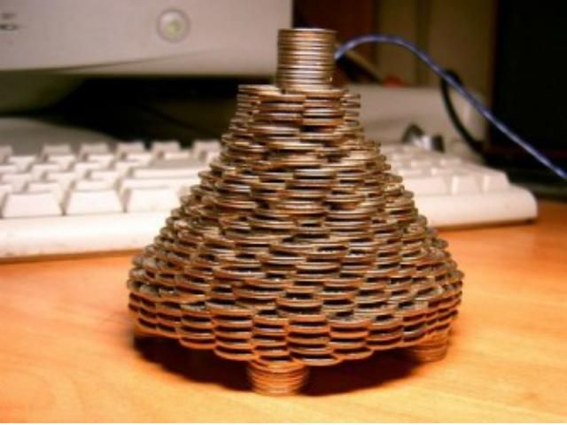 Рада заборонила фінансові піраміди Рада заборонила фінансові піраміди