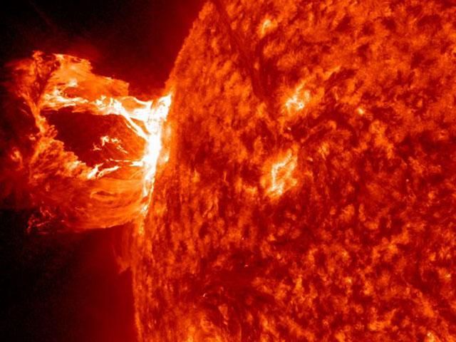 Из-за смены полюсов Солнца землян ожидают магнитные бури и проблемы с радиосвязью