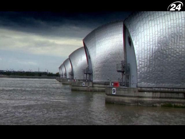 Дамба, дизельний локомотив, АЗС та камера для фотофінішу – як працюють ці машини? Дамба, дизельний локомотив, АЗС та камера для фотофінішу – як працюють ці машини?