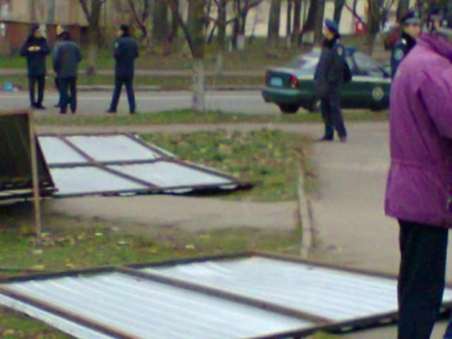 Киянин помер не через бійку із забудовниками, - міліція Киянин помер не через бійку із забудовниками, - міліція