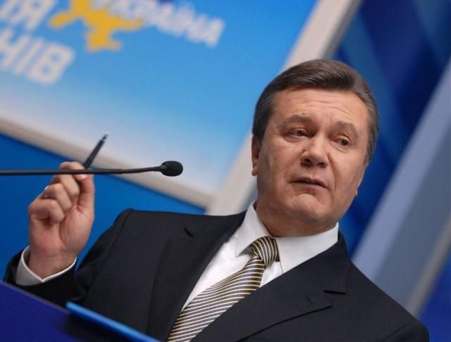 Рішення призупинити підписання угоди з ЄС – це примха Януковича, - Балога